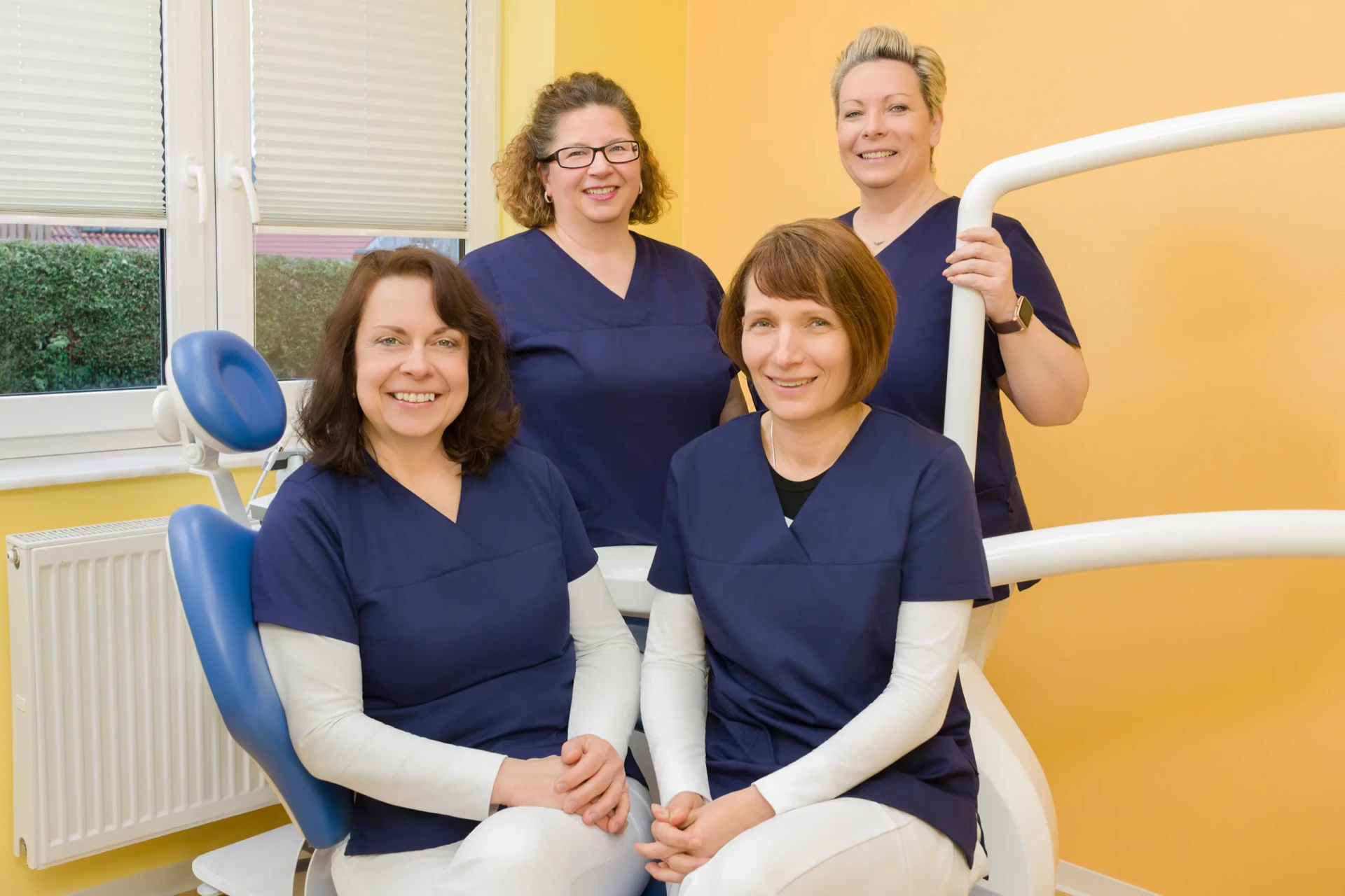 Das Team der Zahnarztpraxis Götzrath